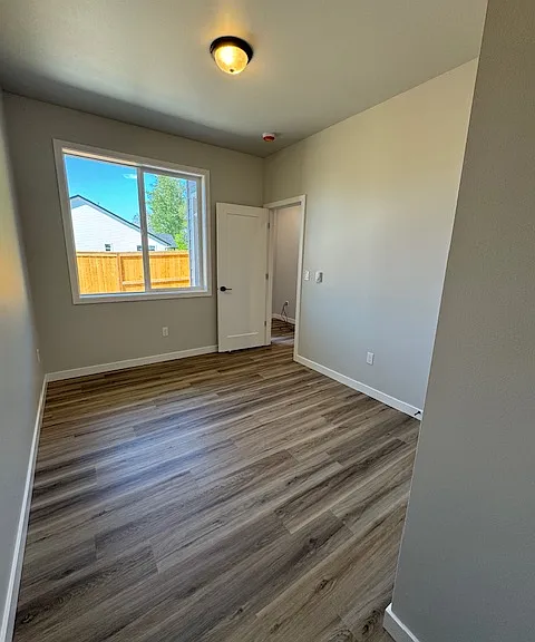 634 Parker Loop — Photo 8