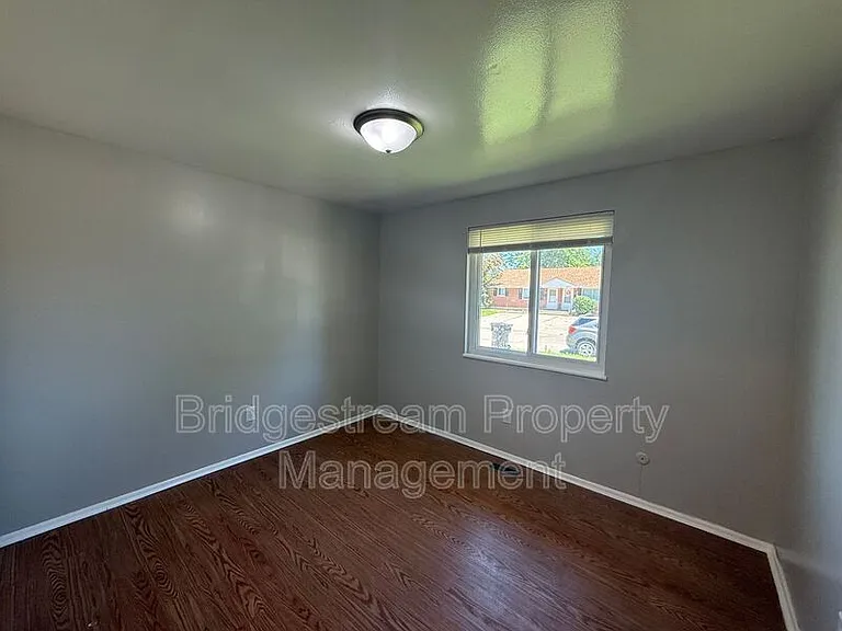 4952 Leeper St — Photo 12