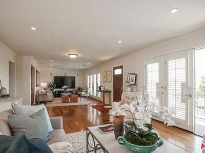16755 Marquez Ter, Pacific Palisades, CA, 90272