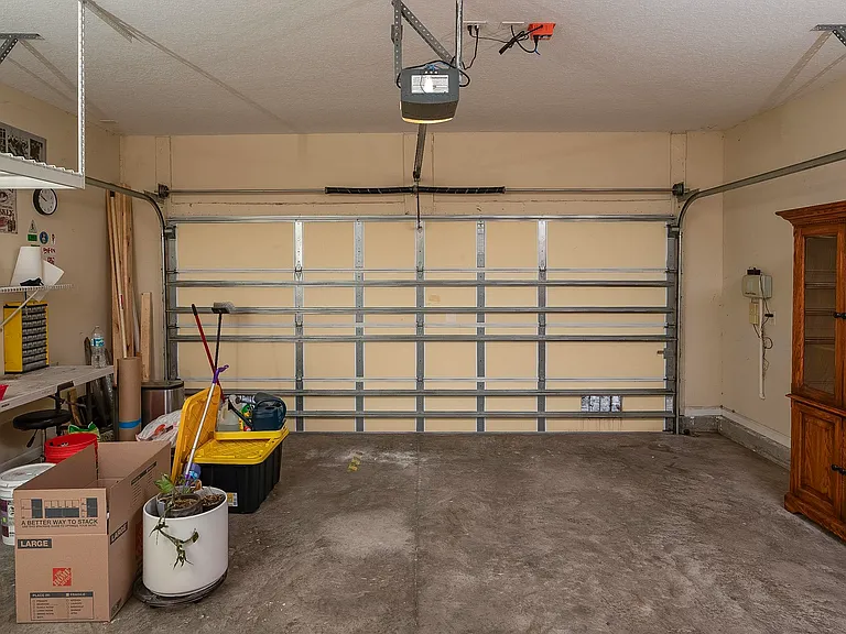 494 Aventurine Ave — Photo 53