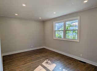 2B Huron St, Kawartha Lakes, ON K9V2H2