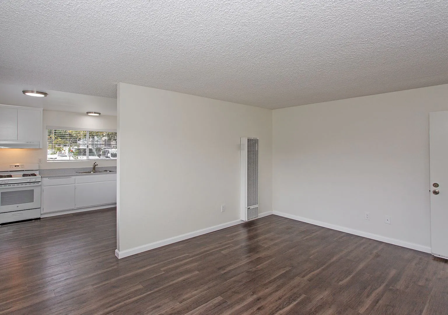 Olive Tree Manor — Photo 1