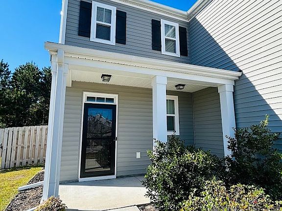 3rd image of 1109 S Fisher King Dr SE