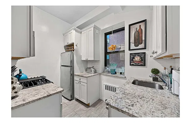 Kitchen, photo 1