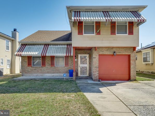 8416 Suffolk Pl Philadelphia Pa 19153 Zillow