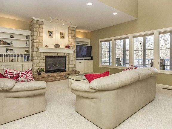 5th image of 1540 Woodridge Dr