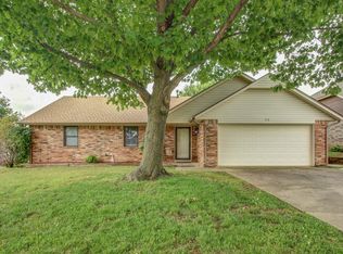310 W 46th St S, Sand Springs, OK 74063