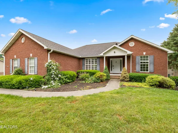 725 Water Oak Dr, Seymour, TN 37865