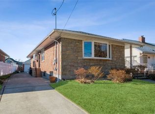 17515 Mayfield Rd, Jamaica, NY 11432