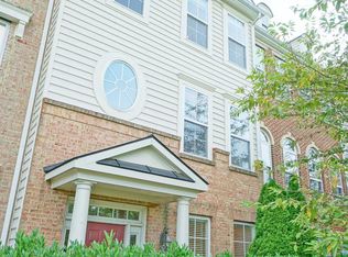 7004 Little Thames Dr, Gainesville, VA 20155