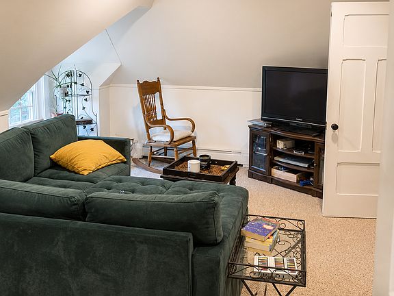 5th image of 96 College Ave #2