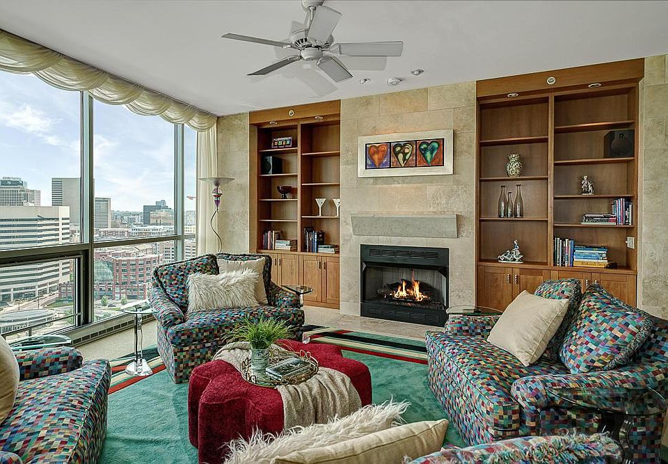 1st image of 1 Miranova Pl APT 2225