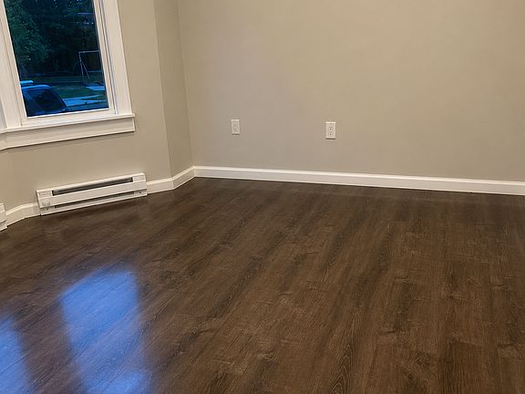 4th image of 328 Orange St #1