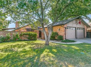 8903 Hetherington Dr, San Antonio, TX 78240