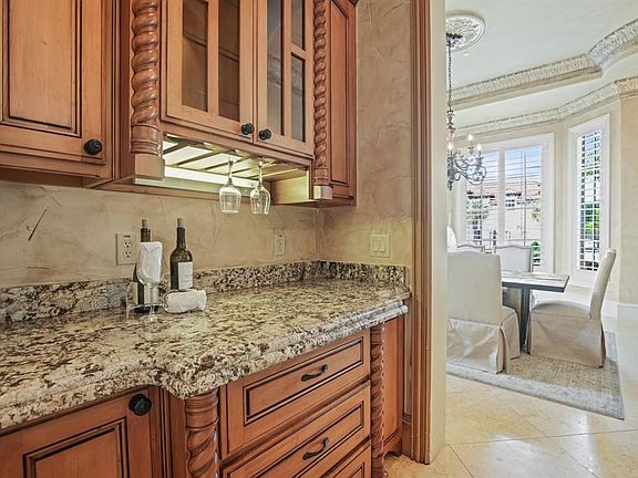 3rd image of 5697 Monterey Dr