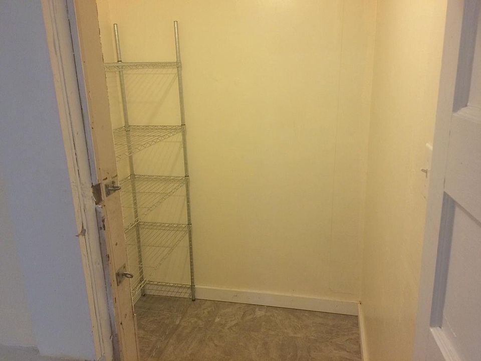 1st image of 2810 Monterey St APT 2