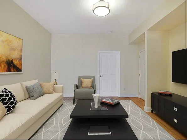 32 46th Street image 8 of 10