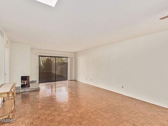 4th image of 2540 W Crown King Dr