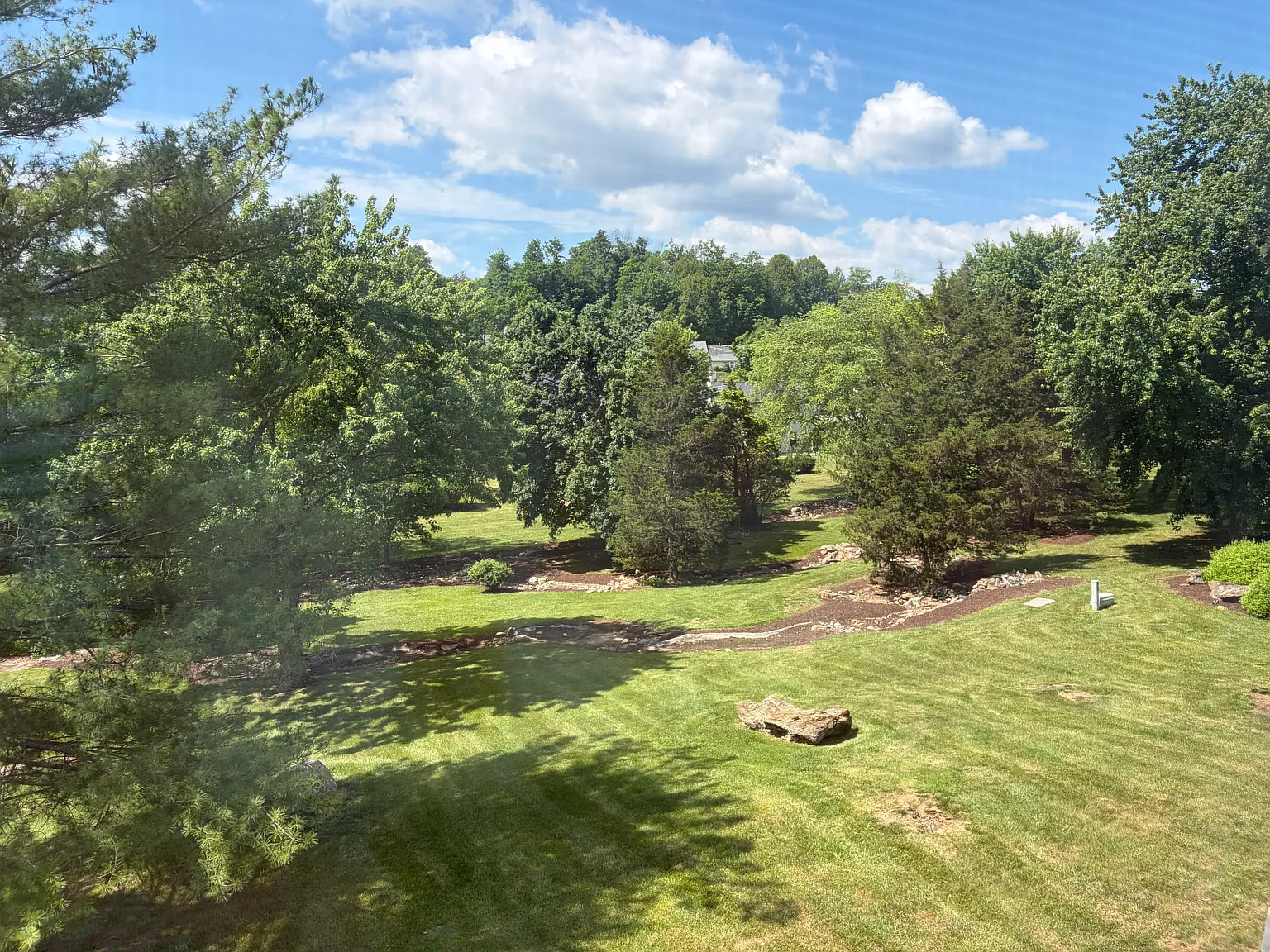 2 bed, 1636 sqft, $2,000 — Photo 2