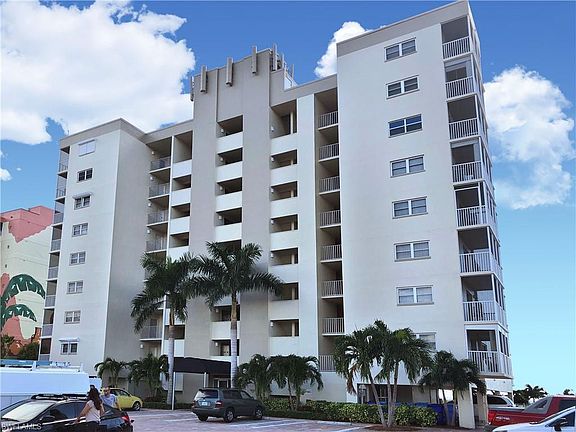 2nd image of 500 Estero Blvd APT 199