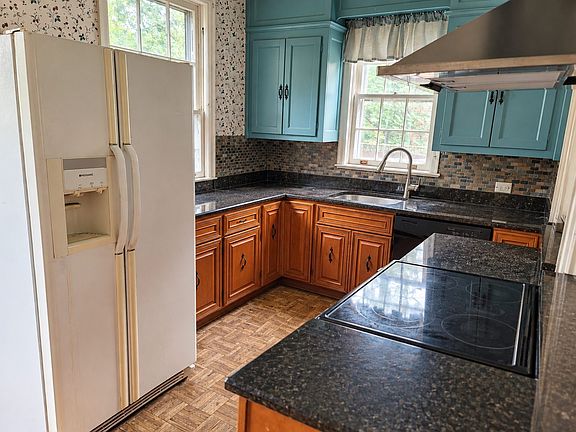 5th image of 4333 Clagett Rd