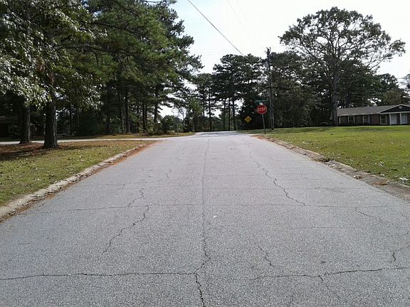 4th image of 6160 Shallow Creek Ln
