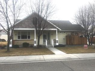 1160 Primrose Ln, Fruita, CO 81521