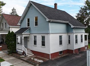 144 Rutherglen Ave, Providence, RI 02907