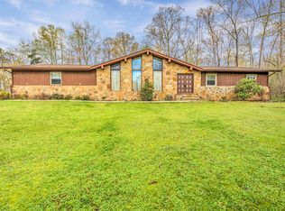 1947 Clinton Hwy, Clinton, TN 37716