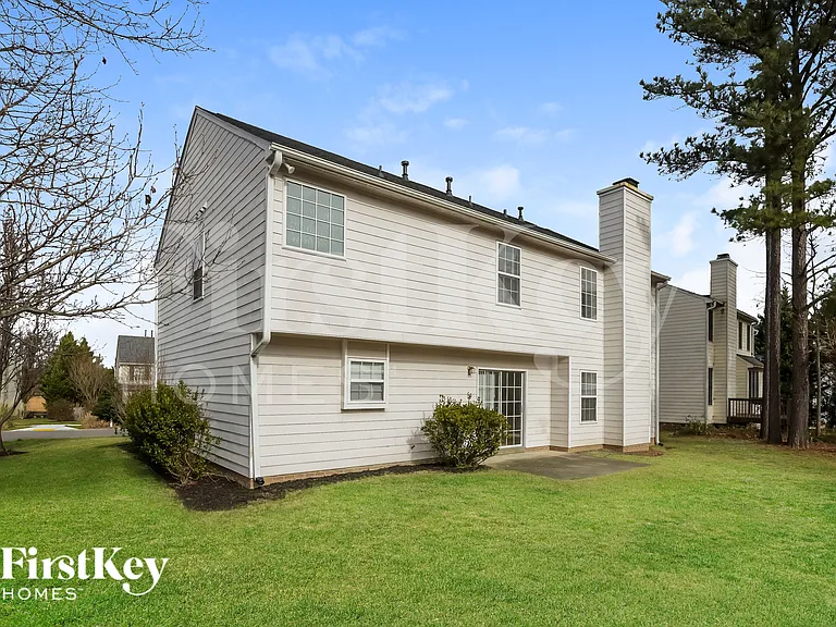 709 Southshore Pkwy — Photo 15