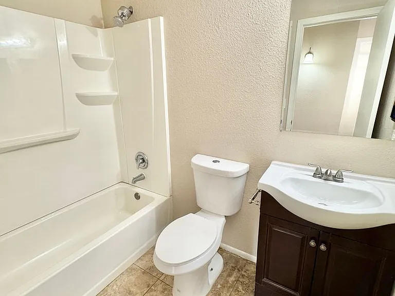 8544 W Lawrence Ln — Photo 14