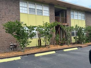 211 8th St N APT 6, Jacksonville Beach, FL 32250