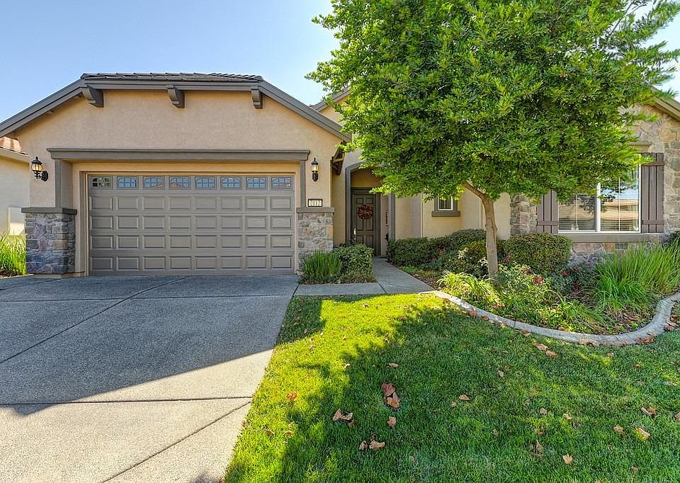 1st image of 2112 Xavier Ln