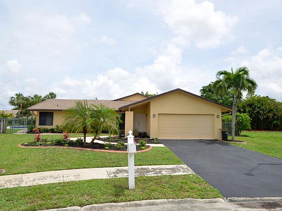 Home For Sale In Cimarron