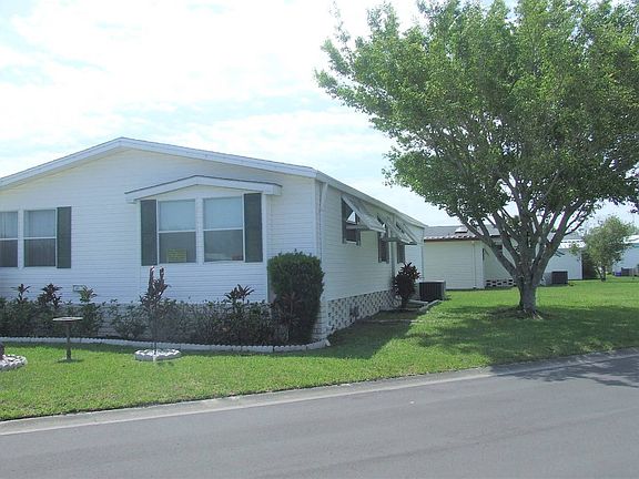 4th image of 1405 82nd Ave #33