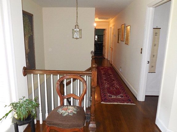 5th image of 114 Leatherwood Cir