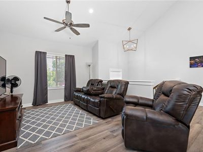 33810 Valleyview Street — photo 10