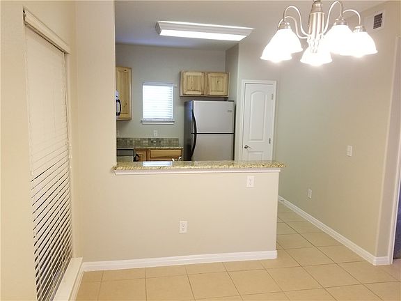 3rd image of 6810 Deatonhill Dr #1101