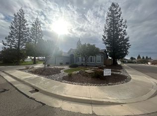 3401 S Tracy St, Visalia, CA 93292