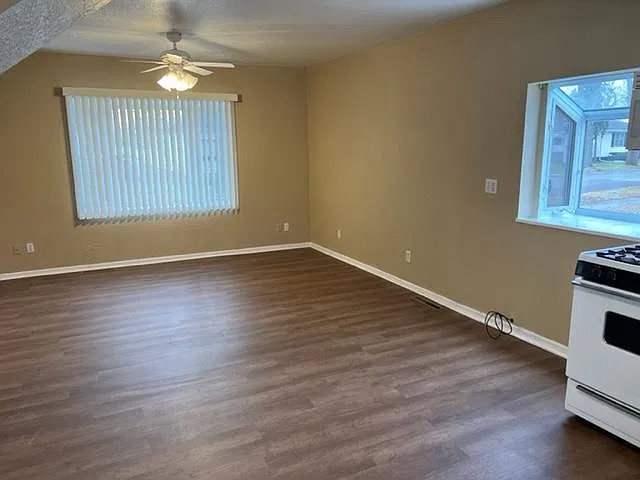2 bed, $1,500 — Photo 4