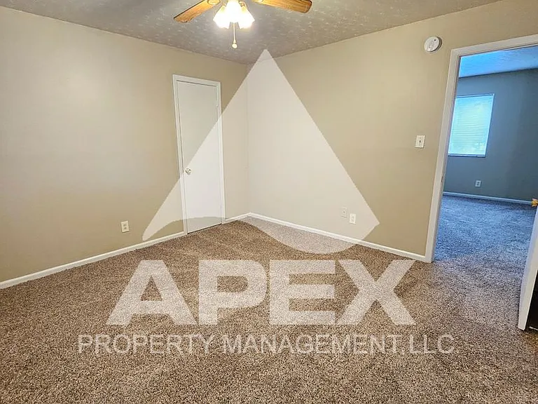 Springdale Apartments — Photo 34