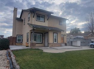 14727 Honeysuckle St, Victorville, CA 92394