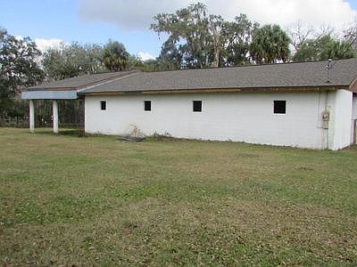 3rd image of 18400 N Us Highway 441