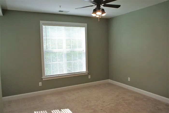 1621 Providence Glen Dr — Photo 9