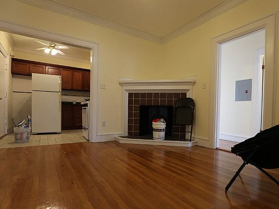 4th image of 29 Park Vale Ave #11B
