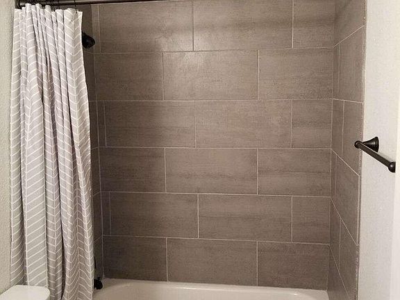 5th image of 1154 E Tempe Dr