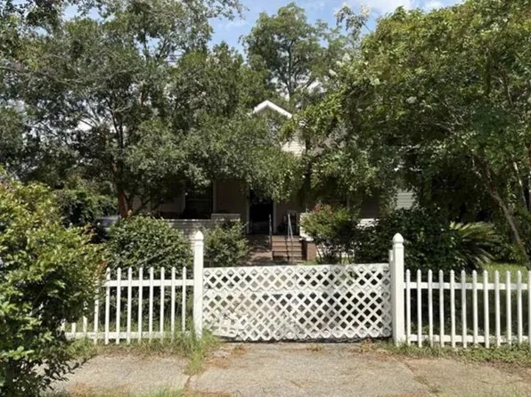 403 Gilmore St, Waycross, GA 31501