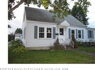 12 Kennison St, Augusta, ME 04330