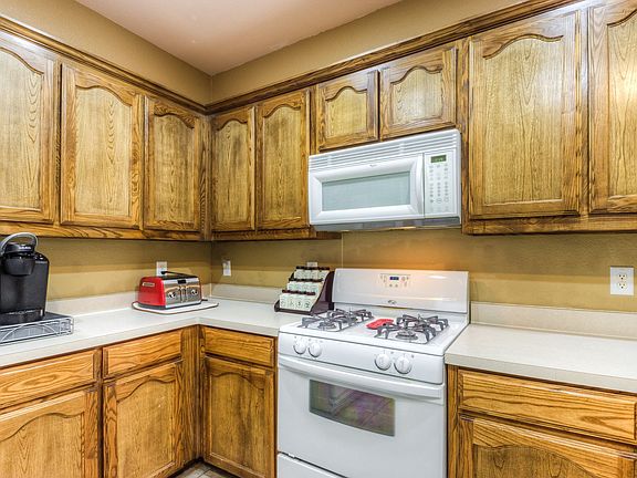 5th image of 6529 Payton Dr