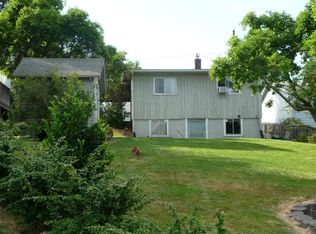 907 Otis St, Bellingham, WA 98225